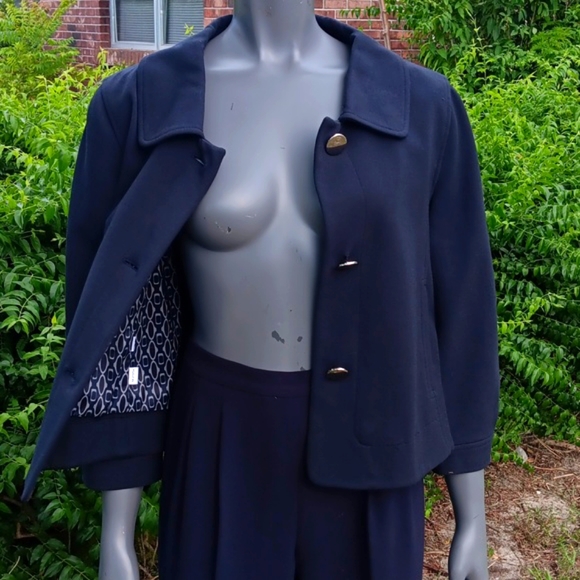Ann Taylor Ladies Lux Jacket w/ Silver Accents